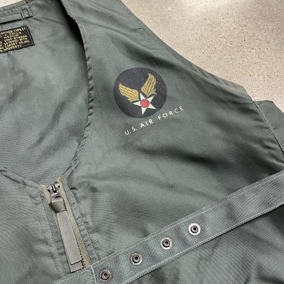 50s USAF E-1 Radio Carrier Vest - Picture 3 of 8